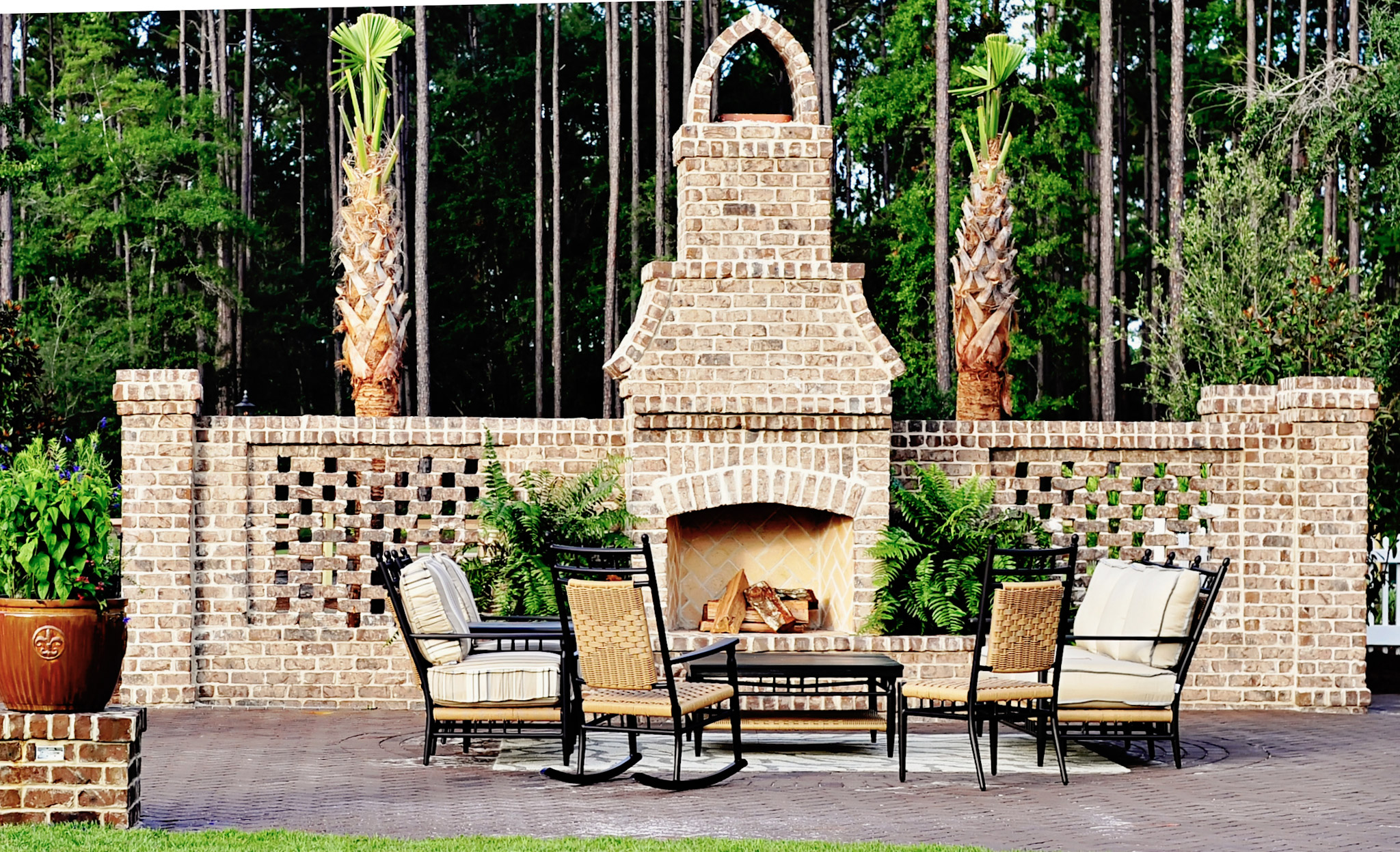 Custom Details & Designs